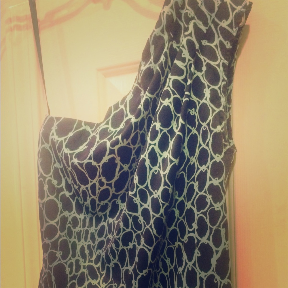 The Limited One shoulder Top SZ XS